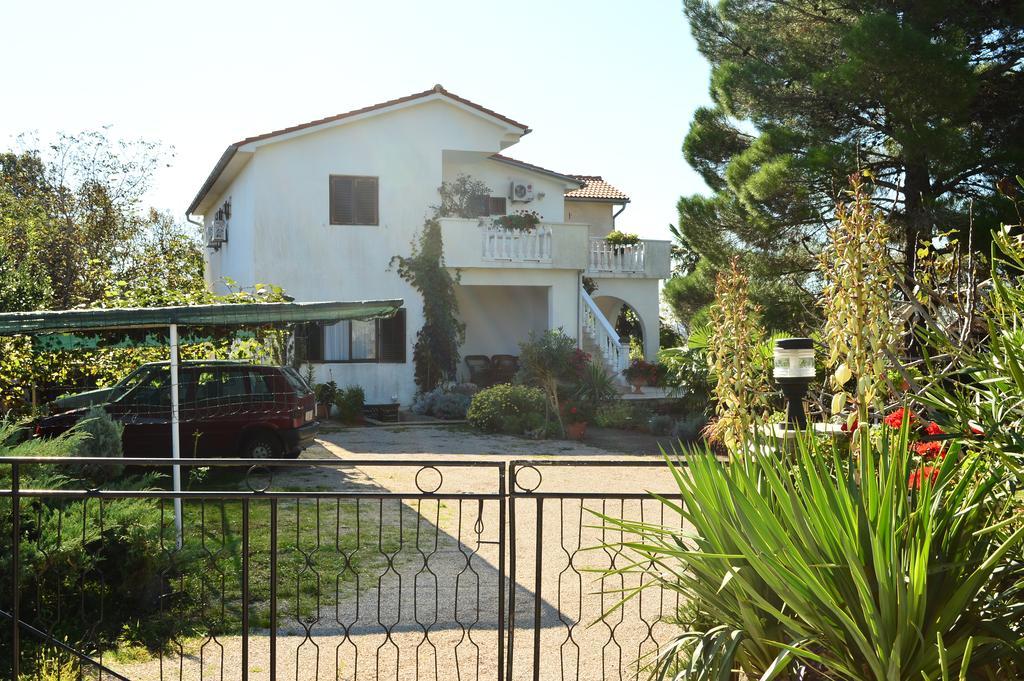 Apartments Stivic Pinezici  Bagian luar foto